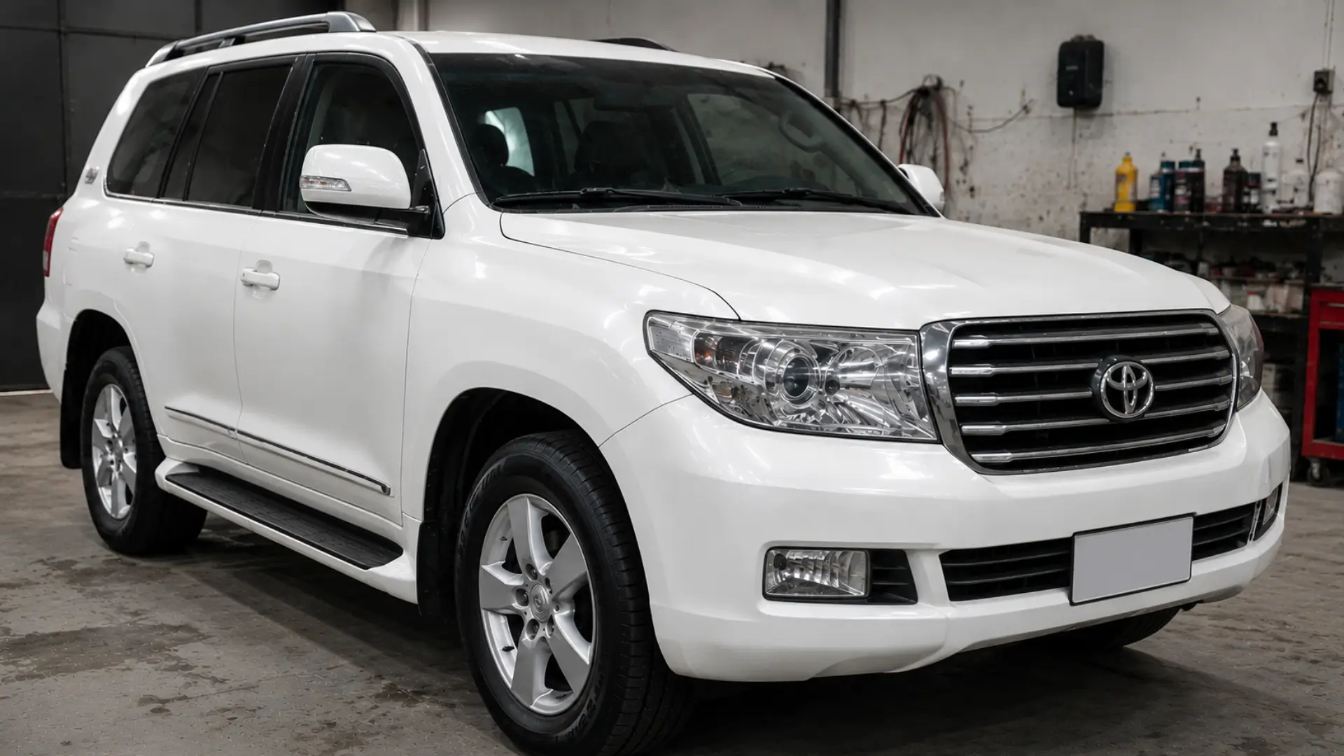 After Toyota Land Cruiser car painting in Birmingham